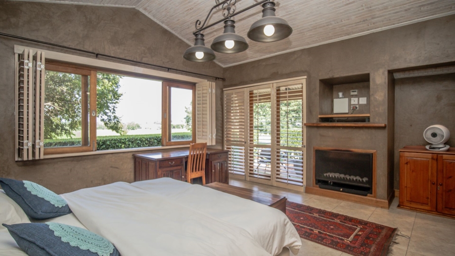 4 Bedroom Property for Sale in The Coves North West